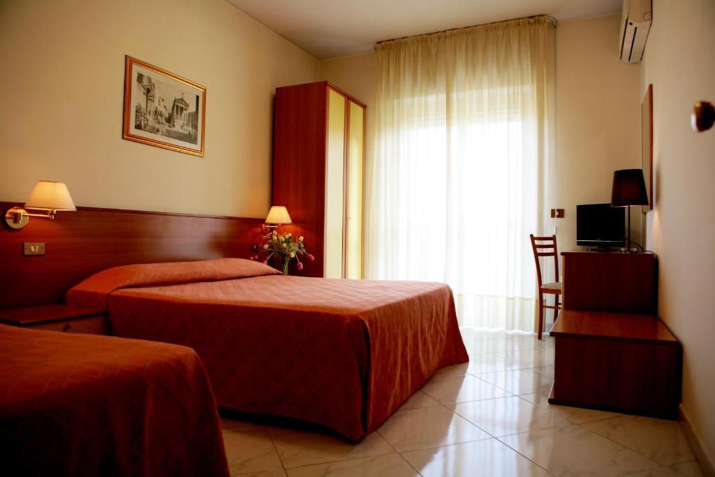 Hotel Iside Pompei Ruang foto